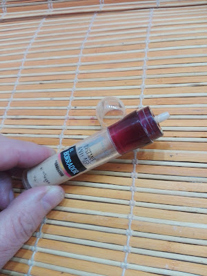 Imagen Corrector de Ojeras El Borrador Instant Age de Maybelline