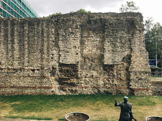 ロンドン・ウォール（London Wall）