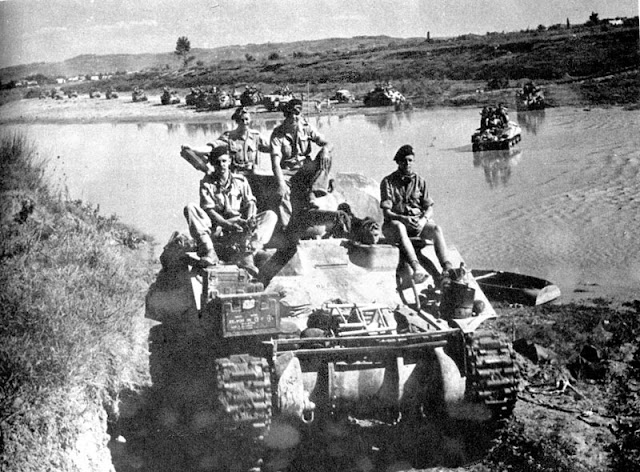 South African 6th Armoured Division, Sherman V, River Arno, Italy 1944