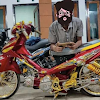 Vega Zr Modif / Gambar modifikasi Yamaha vega zr Terbaru Paling keren 2013 ... : Foto modif motor supra 125, modif motor trail, modif motor hot rod, 20 contoh modifikasi motor vega zr paling keren 2018 via gambarmania.website.