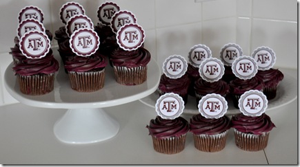 TEXAS A&M CUPCAKE TOPPERS (2)
