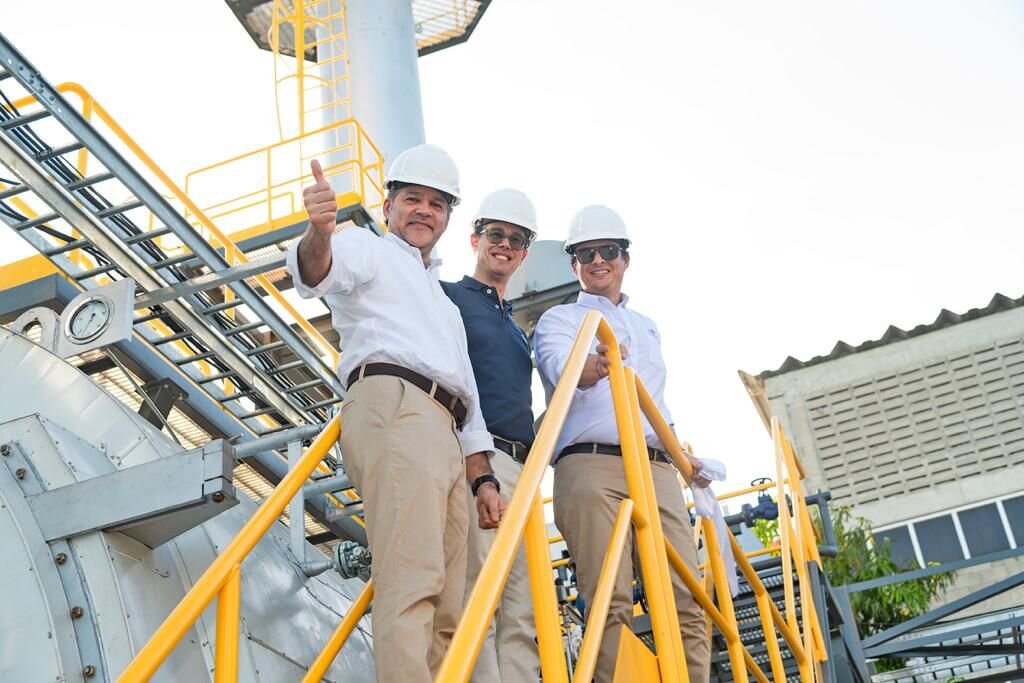 https://www.notasrosas.com/Promigas inaugura en Soledad - Atlántico, planta de trigeneración construida por la empresa Promisol para su aliado Unibol
