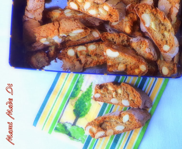 Cantuccini Biscotti