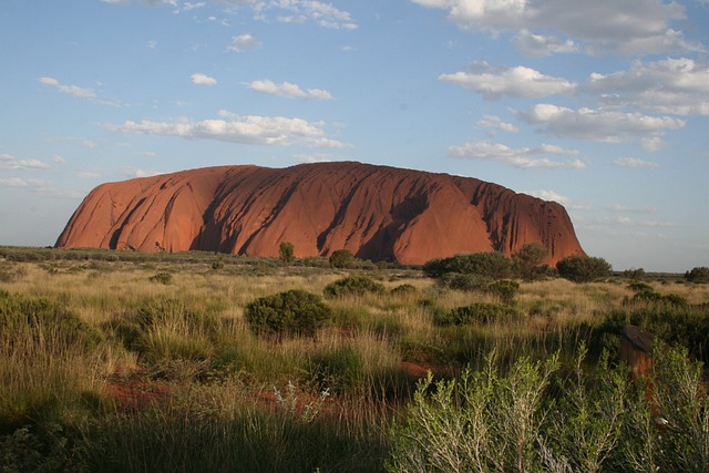 Uluru (Ayers Rock): Majestic Sandstone Monolith in the Australian Outback