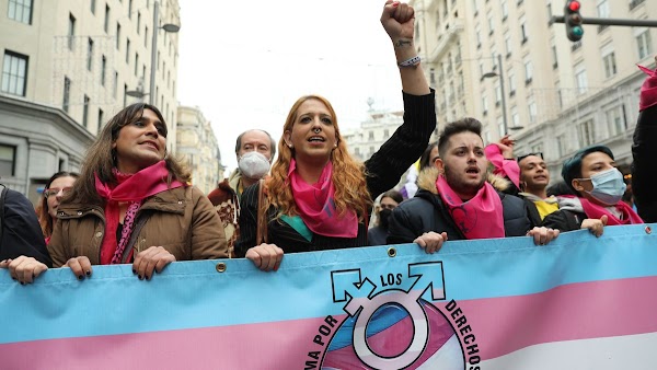 Victoria de la movilización: se aprueba la Ley Trans. Un punto de inflexión en una lucha que debe continuar