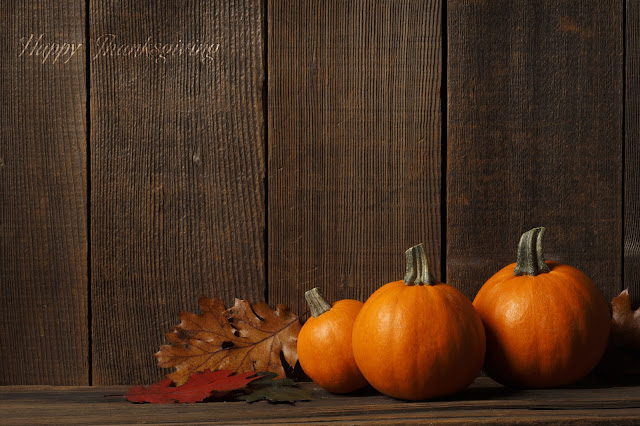 Free Thanksgiving Wallpapers for iPad and iPhone 3