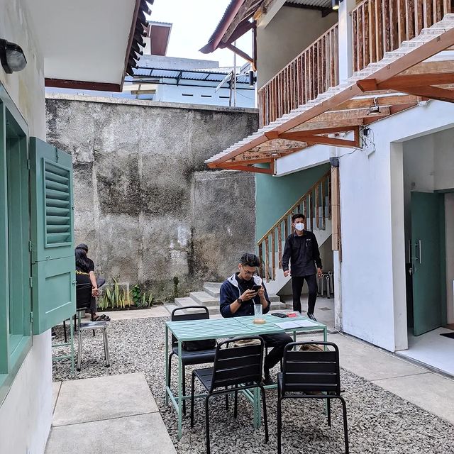 outdoor toko kopi jaya kepundang