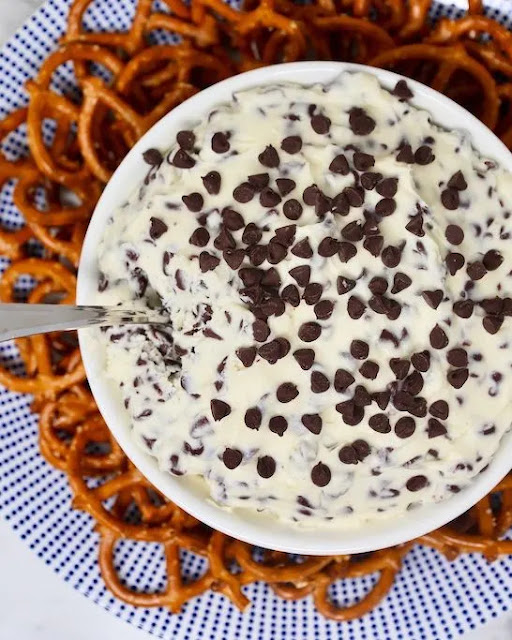 Chocolate Chip Cookie Dough Dip