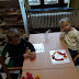 1ère mat : Nous apprenons à affiner notre geste à travers différents outils : plasticine, noix, ...