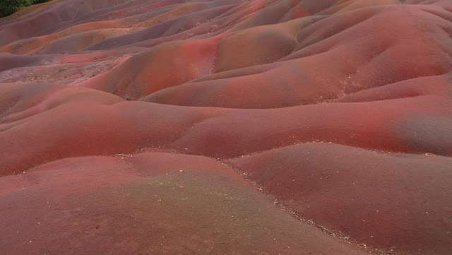 Seven Colors Earth, Mauritius