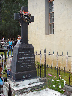 Blessed Damien's Grave