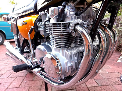 1972 Honda CB500K1 engine close up