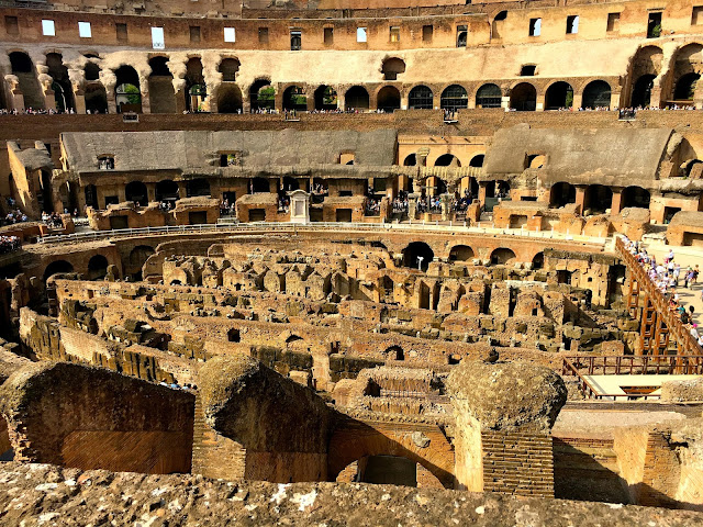 Roma-Colosseo