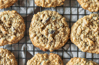 oatmeal cookies on cooling rack