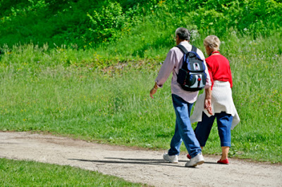 beneficios de la caminata, Caminar todos los días, Ejercicio para fortalecer el corazón, Ejercicio que previene la osteoporosis, 