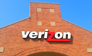 Verizon reveals special deals for Father's Day that start today, Verizon Offering Father’s Day Promos, Free Samsung TV, , Free Gear VR