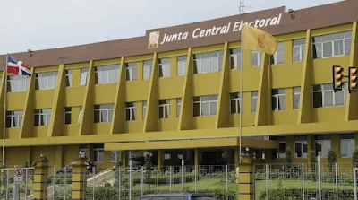 Junta Central Electoral Investigara campaña de cedulación