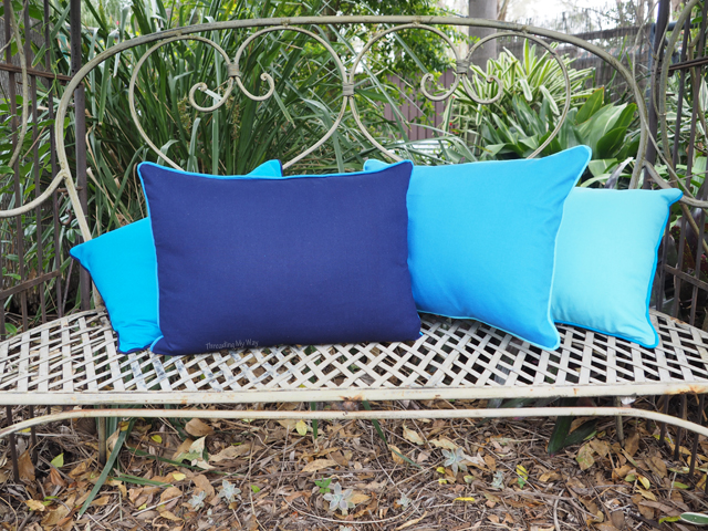 Make a set of piped cushion / pillow covers ~ Threading My Way