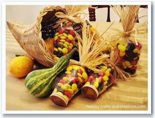 http://www.holiday-crafts-and-creations.com/thanksgiving-crafts-to-make.html