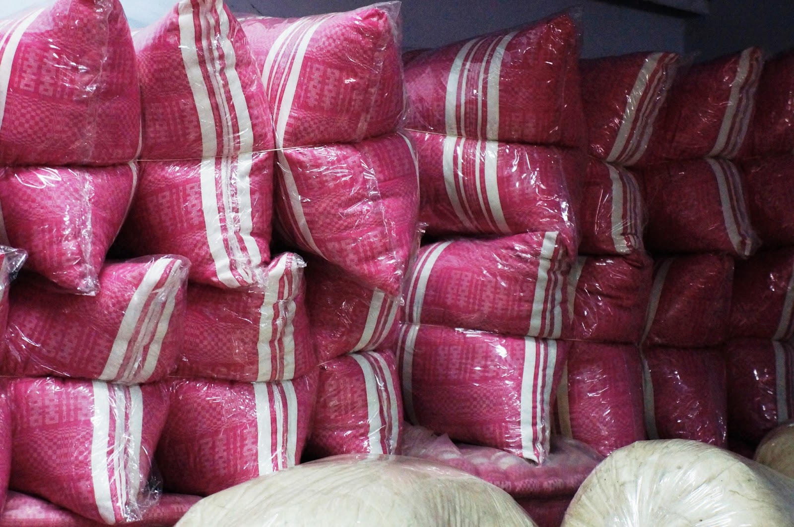 Putra Gembira Jombang Putra Gembira Jombang Jual Bantal 