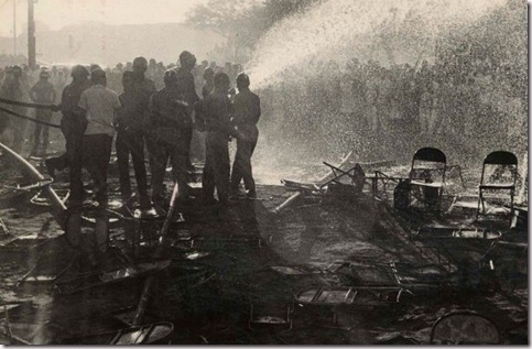 oficiais-dos-bombeiros-trabalhavam-para-apagar-o-fogo-que-botou-o-gran-c