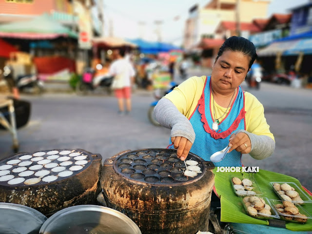 Fresh Food Market Cha-am in Hua Hin, Thailand