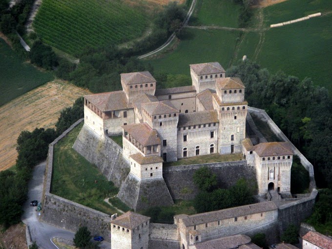 Castillo Torrechiara, Langhirano, Italia (con Mapa y Fotos)