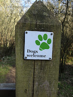 Dogs Welcome sign