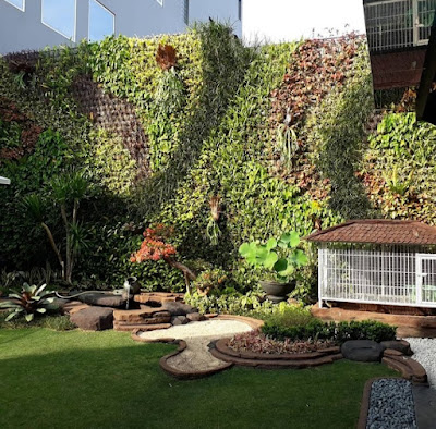 Taman Vertikal Living Wall