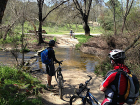 Unas fotos de nuestra ruta de Tres Cantos a Las Matas - Abril 2013