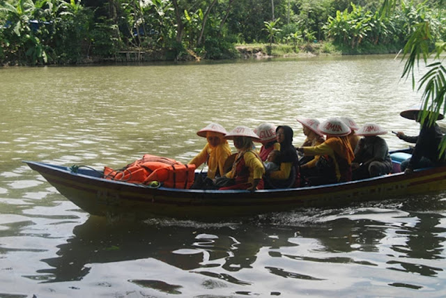 tamanpelangi @gumulanid