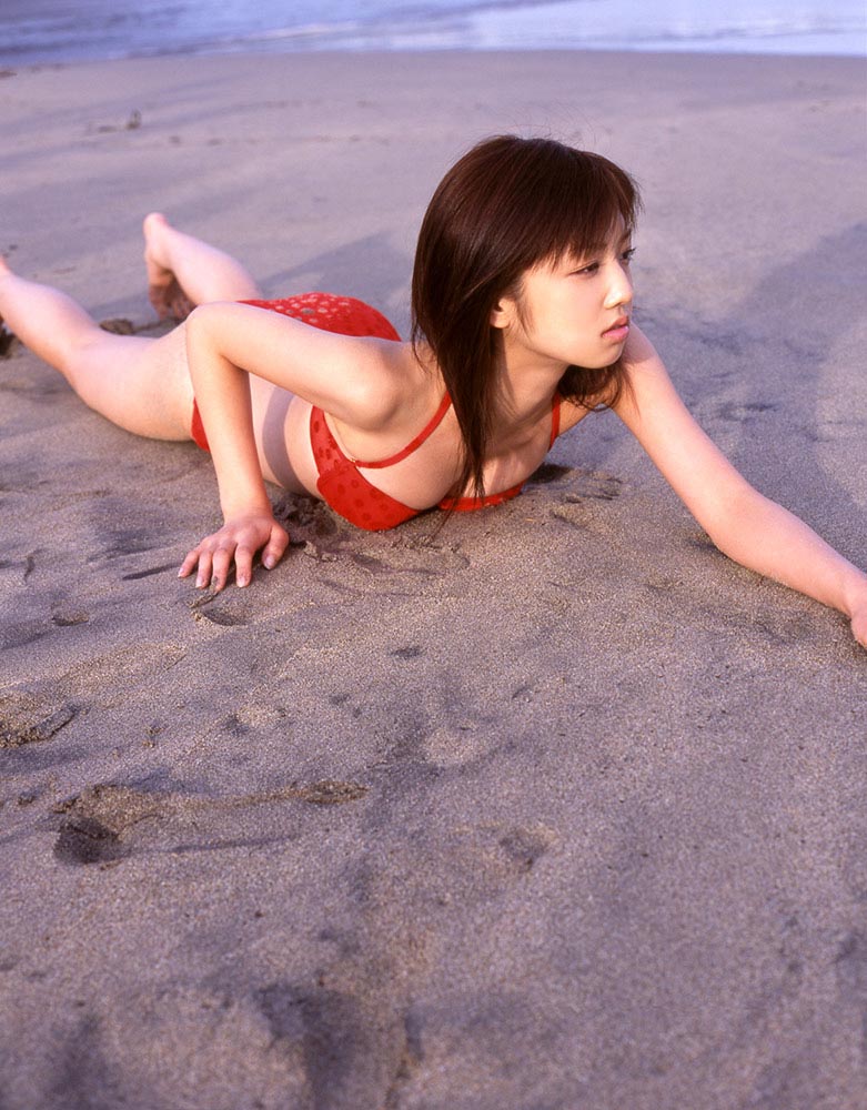 yuko ogura sexy bikini photos 05