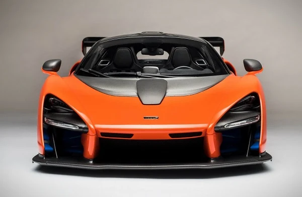 McLaren Senna a escala Amalgam Collection