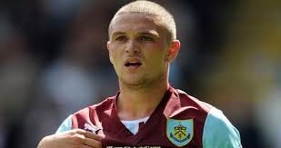 Trippier renueva hasta 2017 con el Burnley Trippier renueva hasta 2017 con el Burnley