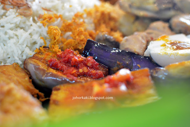 Nasi-Ambeng-Singapore-Bedok-Enak-Stall