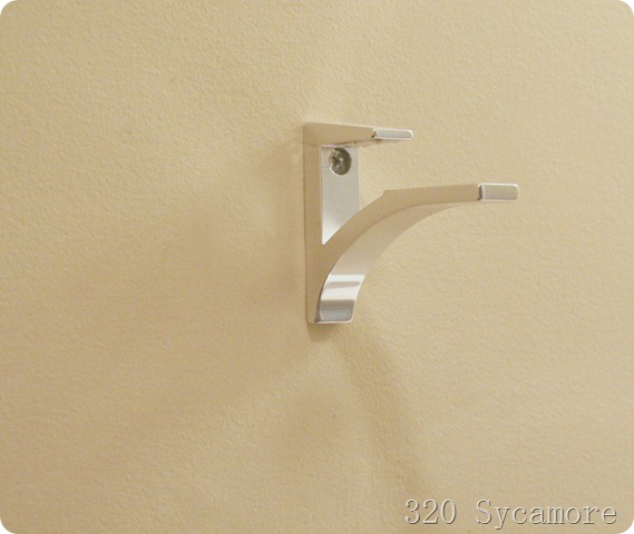 the shelf clip