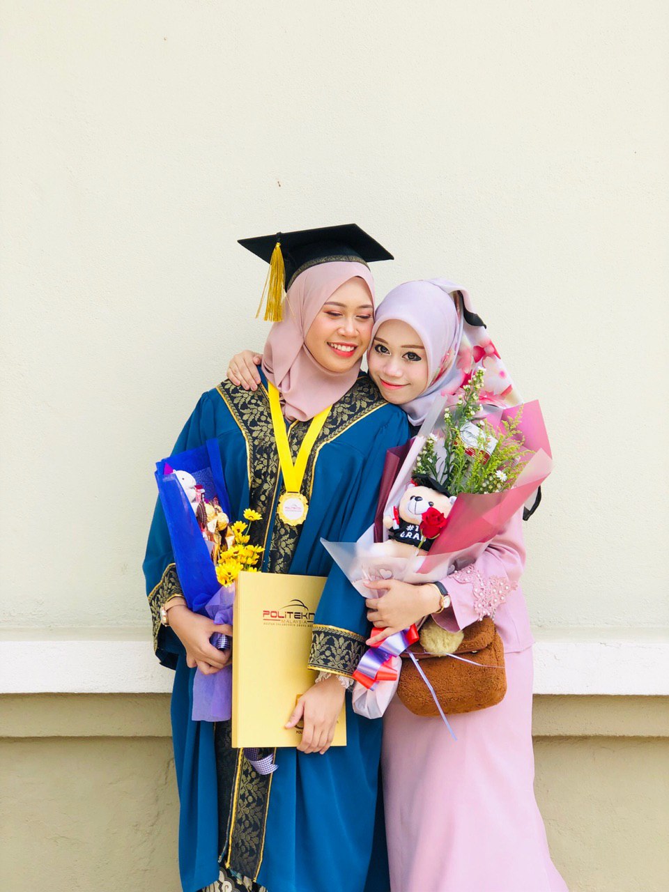 Graduated | Lenne Zulkiflly