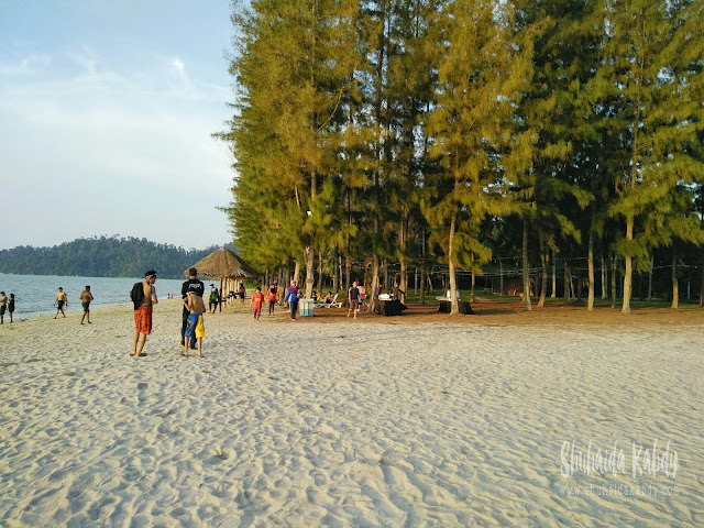 SWISS GARDEN DAMAI LAUT LUMUT