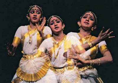 indian dancing girls