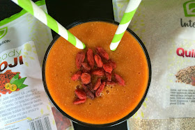 http://zielonekoktajle.blogspot.com/2015/04/quinoa-banan-goji-melon.html