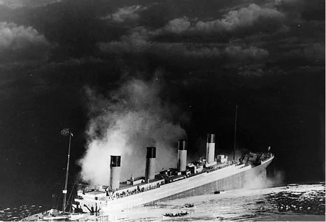 Titanic Pictures