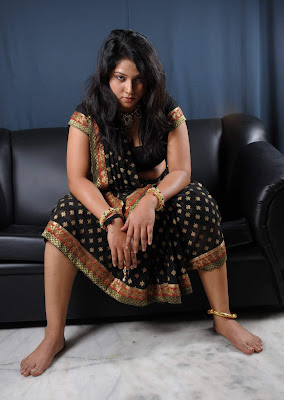 Tollywood Actress Jyothi Hot Saree Photos Gallery