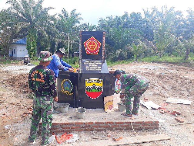 Satgas Kodim 0204/DS Bangun Tugu TMMD Ke-111 di Desa Mabar 