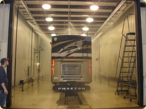 Tour of Tiffin Paint Shop 017
