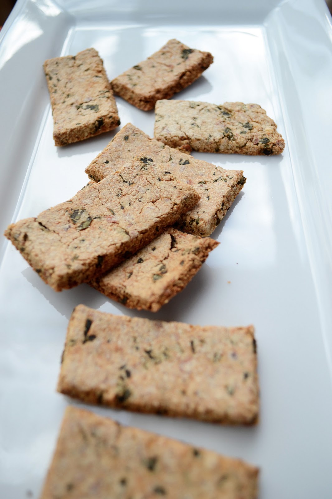 vegan cheezy kale crackers for healthy snacks, grain and gluten free