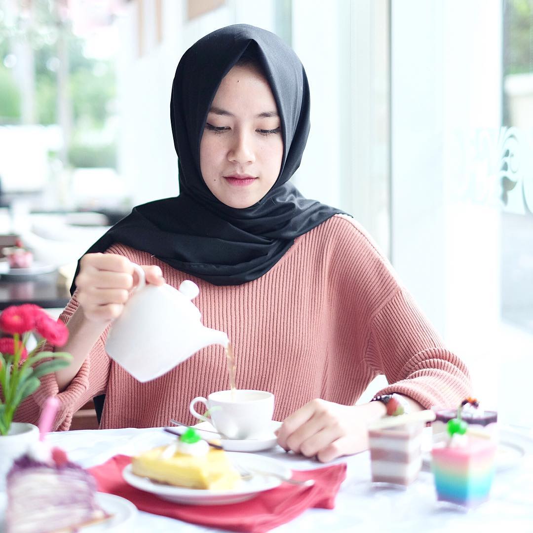 10 Trend Style Hijab Muslimah Masa Kini 2018