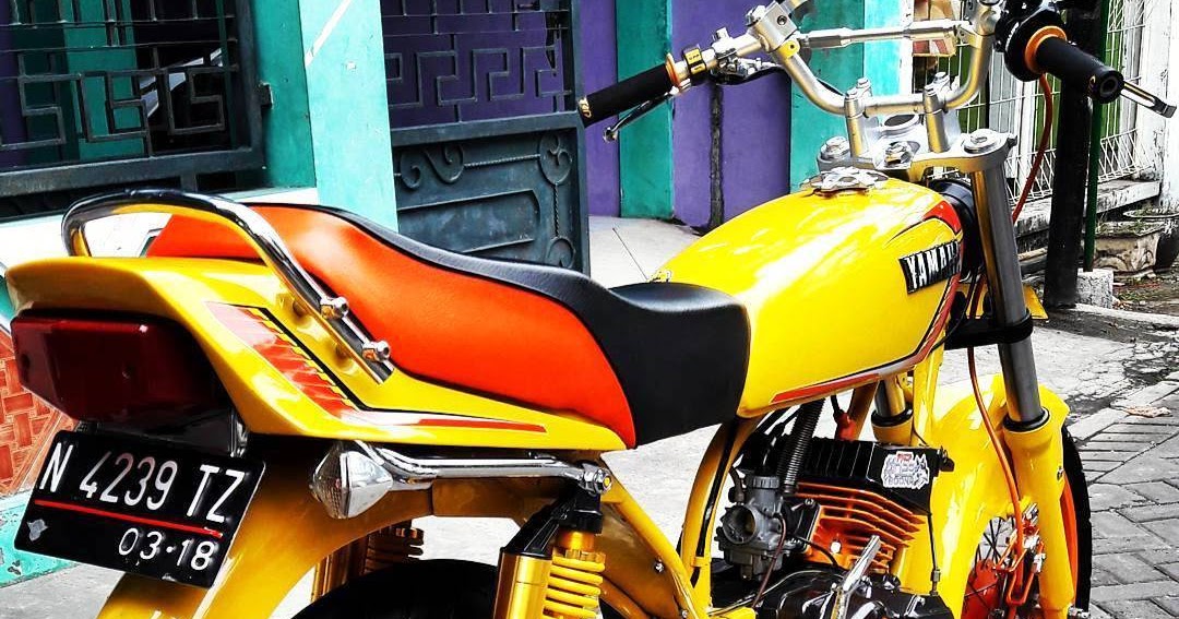  Modifikasi  Motor  Warna Merah Kuning Nelpon w