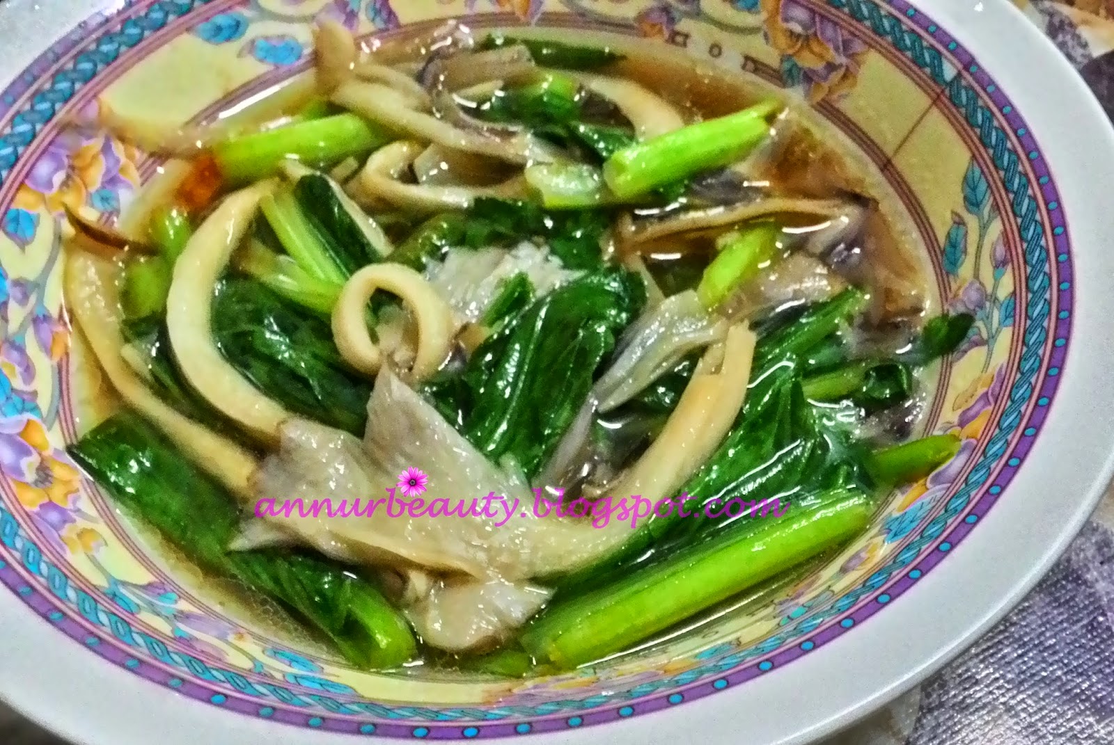 Sawi dan Cendawan Tumis Air Chinese Style - kEmA.kItCheN