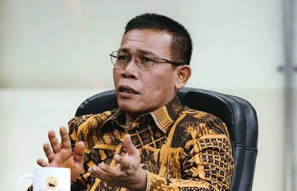 Sebut Kabinet Ada 34 Tapi Menterinya Cuma 1, Masinton Sindir Luhut?