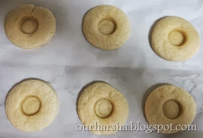 Grape jam Button Cookies  (5)